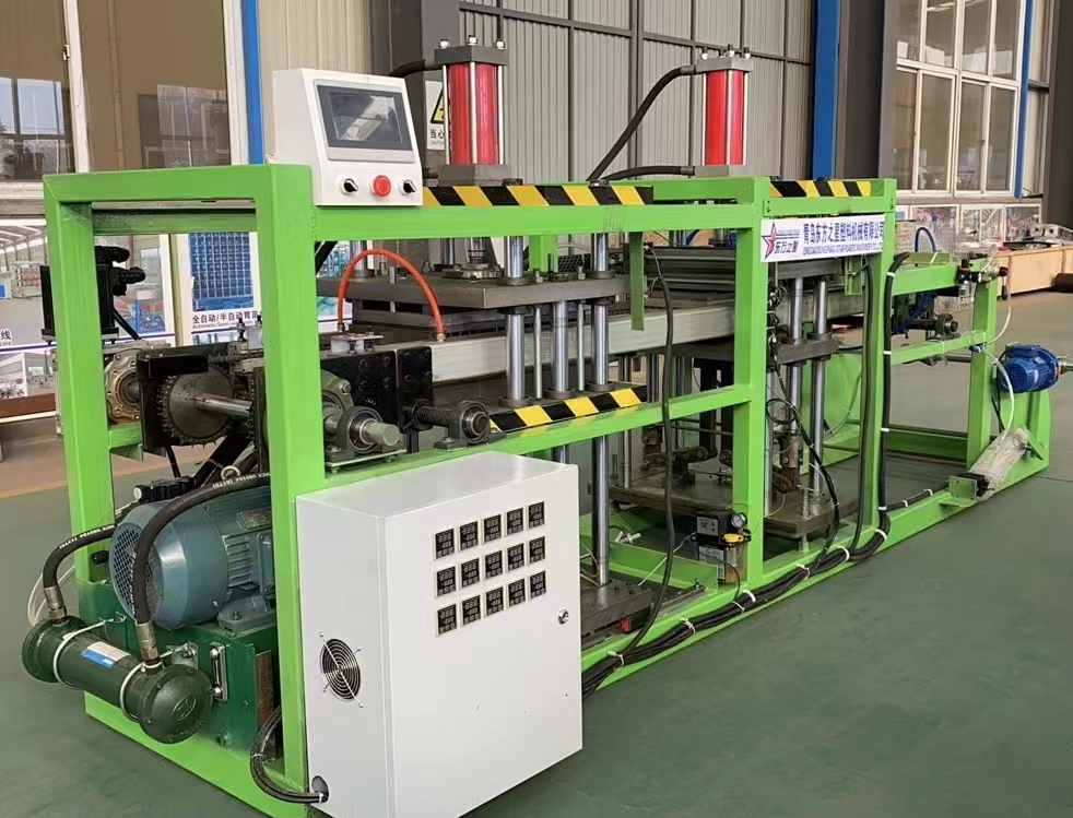 Hur kan helautomatiserad plantbrickautrustning uppnå en stabil och effektiv produktion?