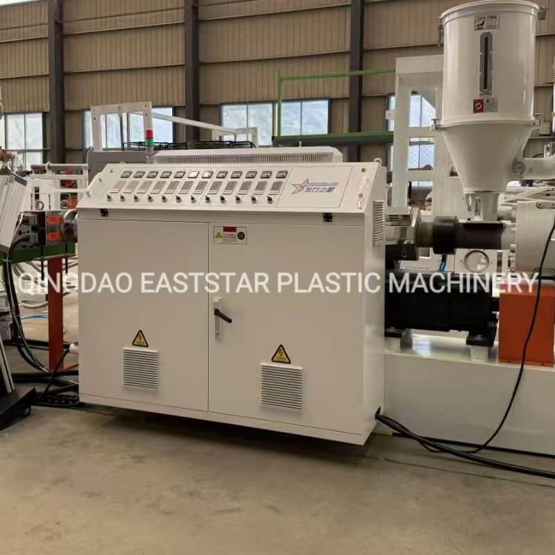 En-av-två PVC-profilproduktionslinje för boskapsuppfödning