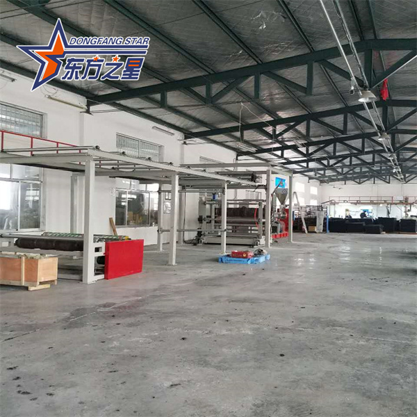 TPE extrudering lamineringsmaskin för bilgolvmattor